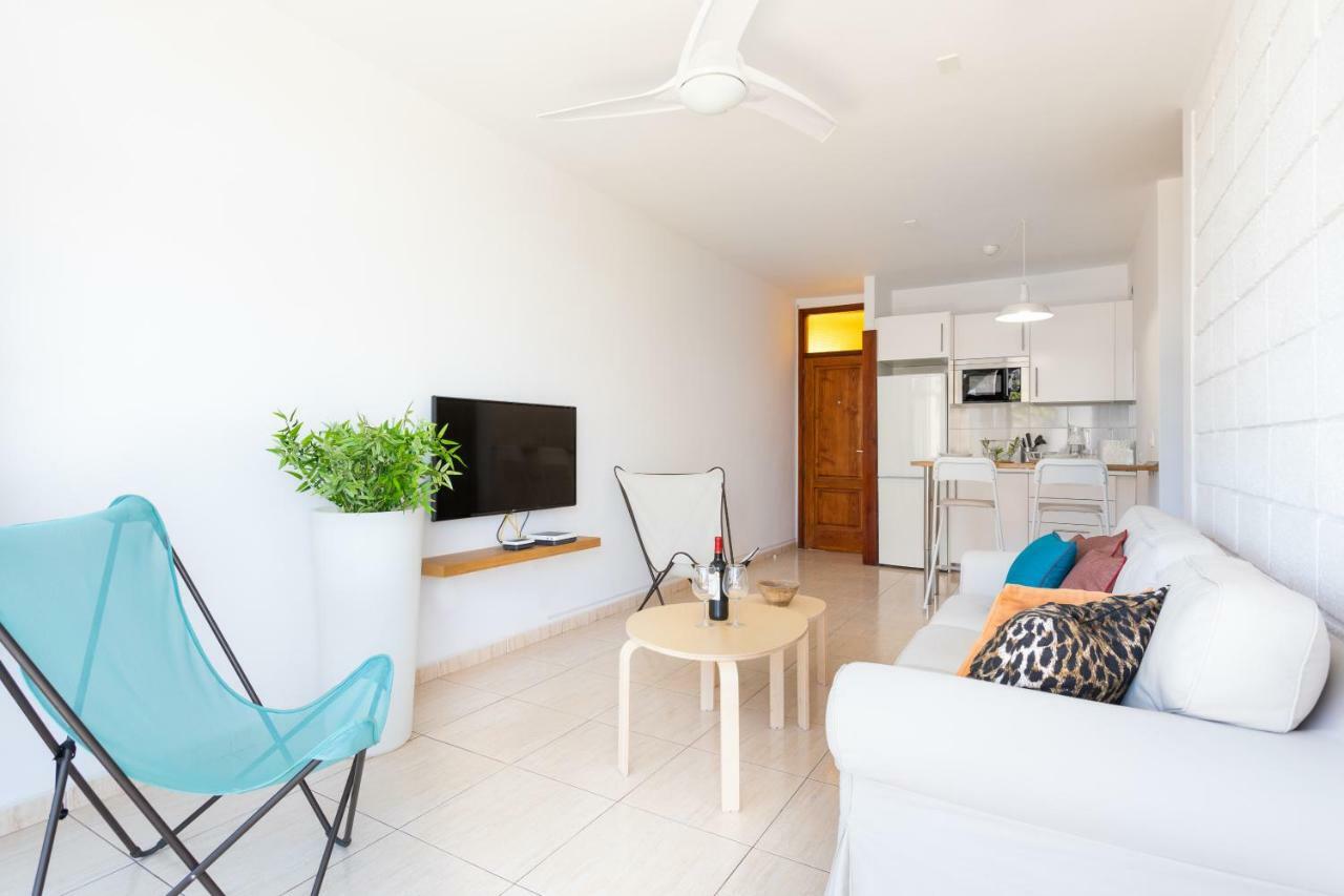 Las Americas Downtown : Prime Location Accomm. 아로나 외부 사진